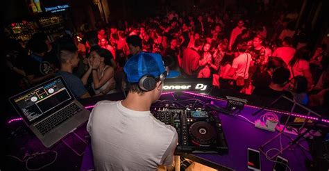 Nightlife in Iloilo City: A Guide to What to Do and Where to Go.